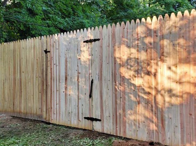 Photo of a wood fence in Westchester County, NY